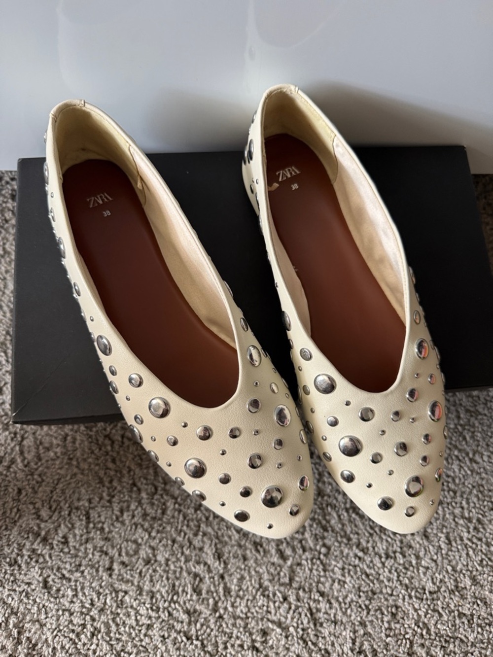 Zara studded flats - Picture 3 of 4